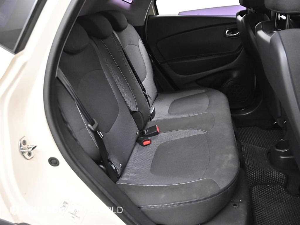 SAMSUNG QM3 - Vista 12