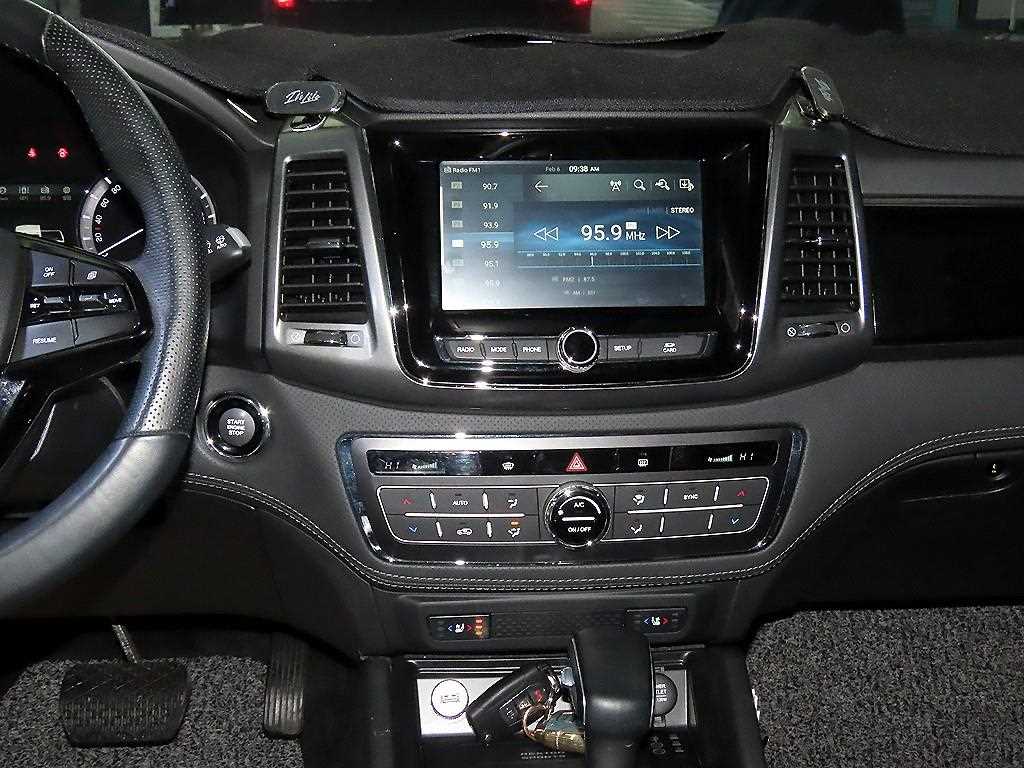 Ssangyong Rexton - Vista 11