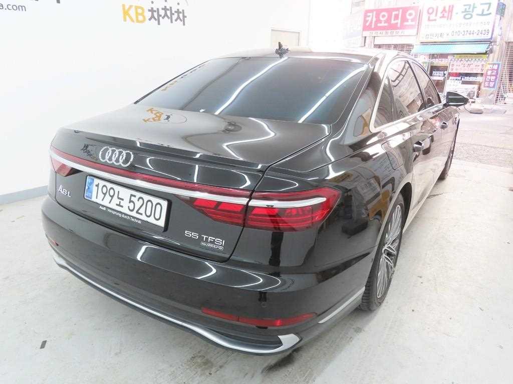 Audi A8 - Vista 3