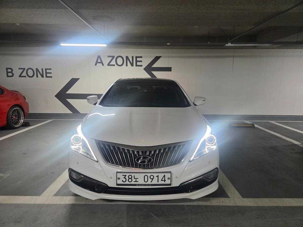 HYUNDAI Grandeur 2017 Blanco - Importación desde Corea - HF Imports Iquique - Foto 1