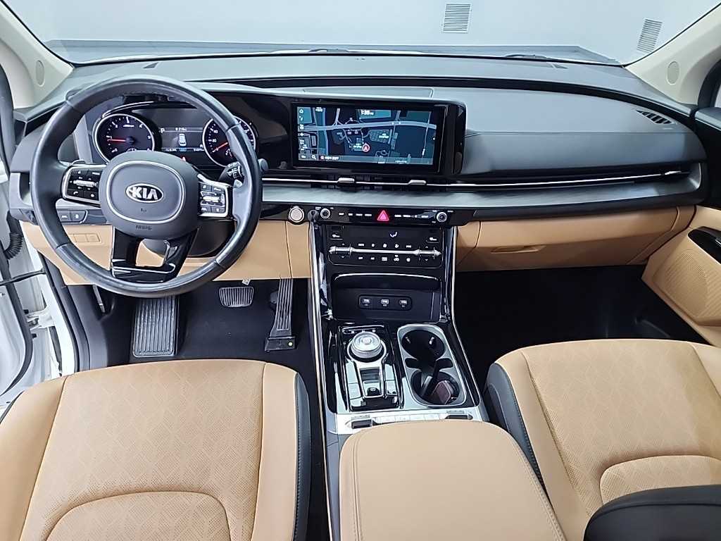 KIA Carnival - Vista 7