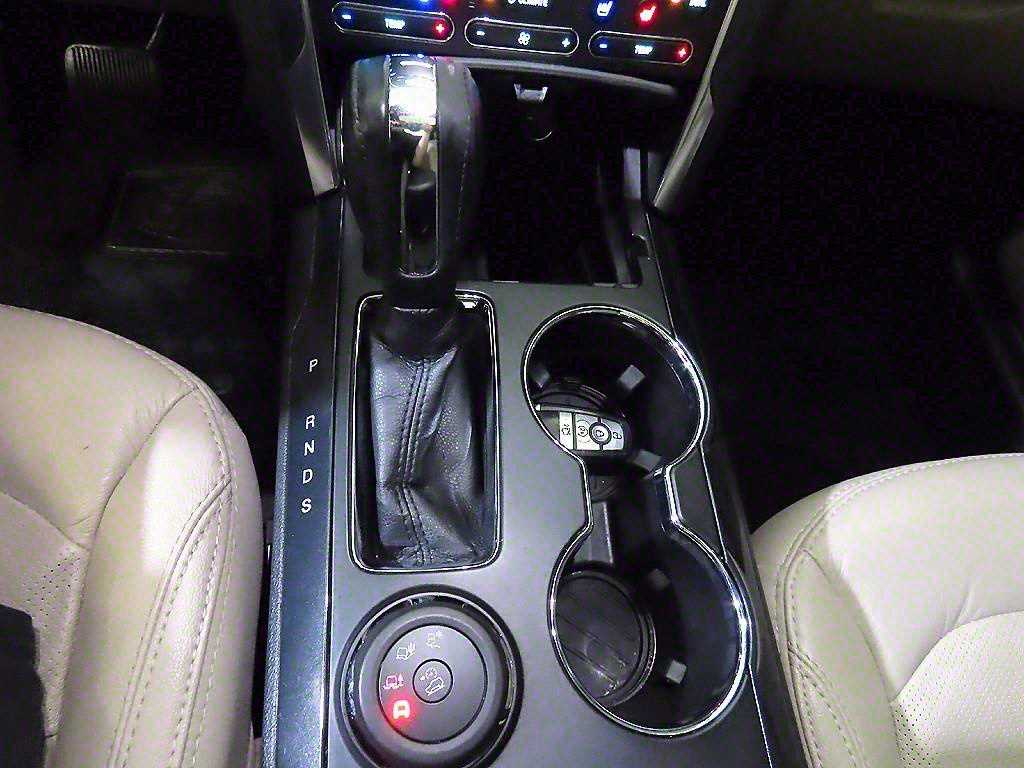 Ford Explorer - Vista 12