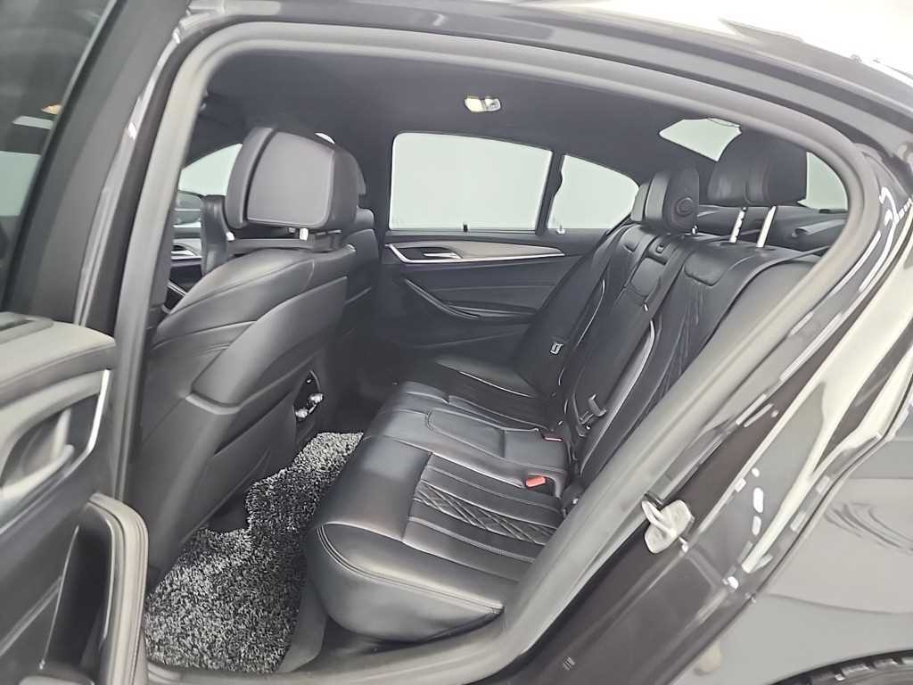 BMW 5 Series - Vista 12