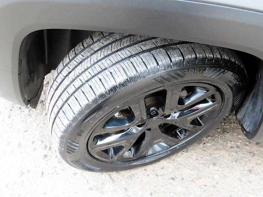 Jeep Renegade 2022 Gris - Importación desde Corea - HF Imports Iquique - Foto 19