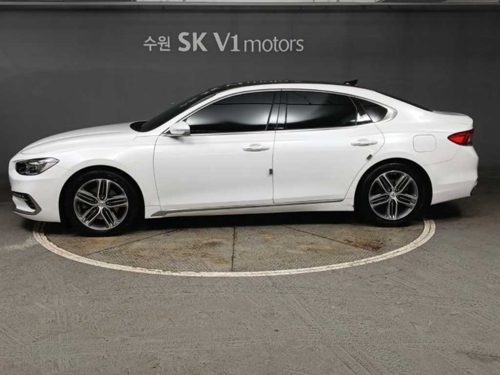 HYUNDAI Grandeur - Vista 3