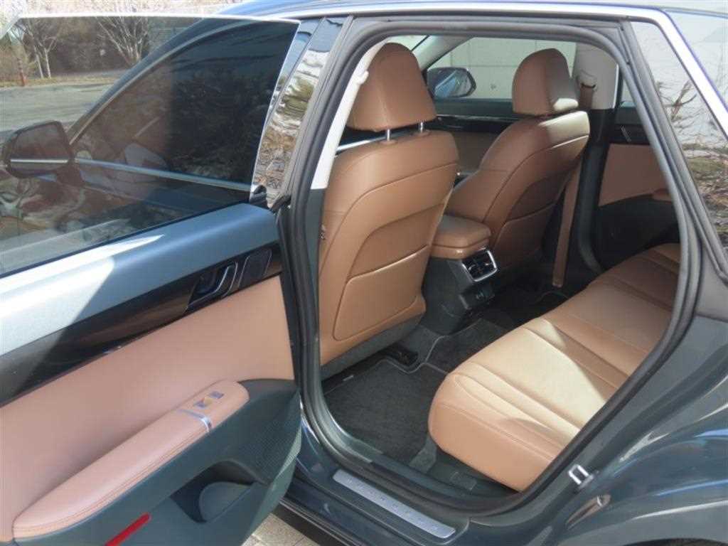 HYUNDAI Grandeur - Vista 12