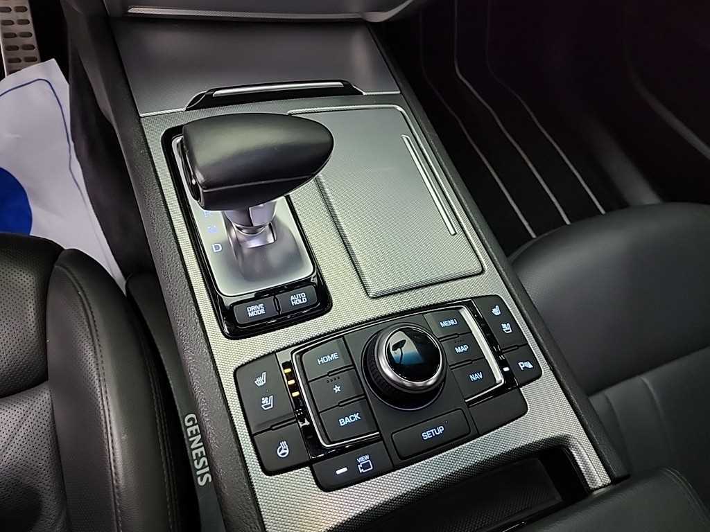 Genesis G80 - Vista 8