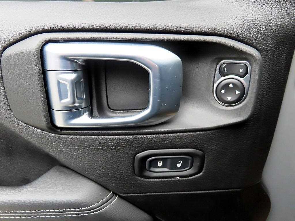 Jeep Wrangler - Vista 11