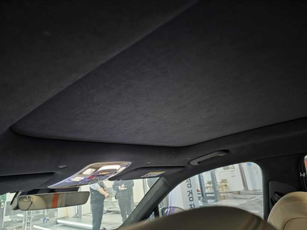 Genesis GV70 - Vista 7