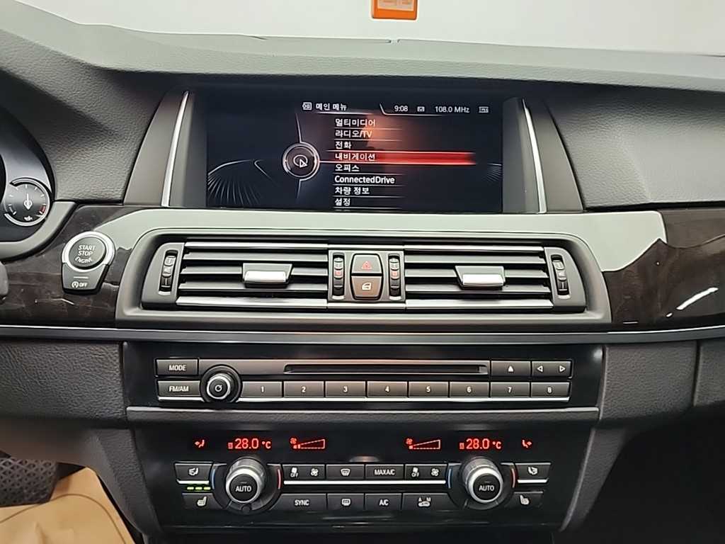 BMW 5 Series - Vista 10