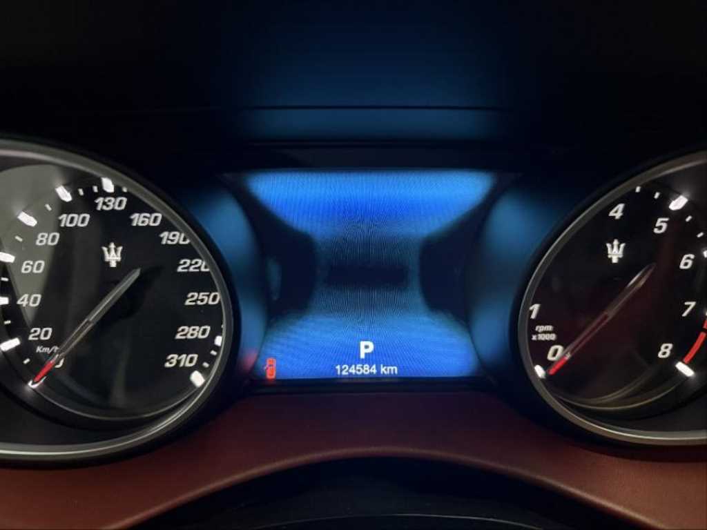 Maserati Levante - Vista 10