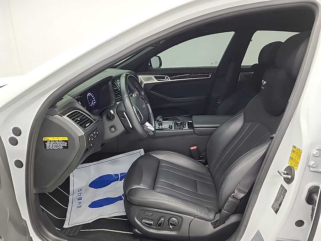 Genesis G80 - Vista 11