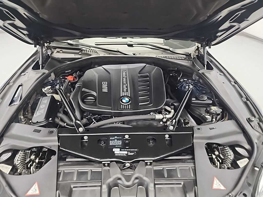 BMW 6 series - Vista 5