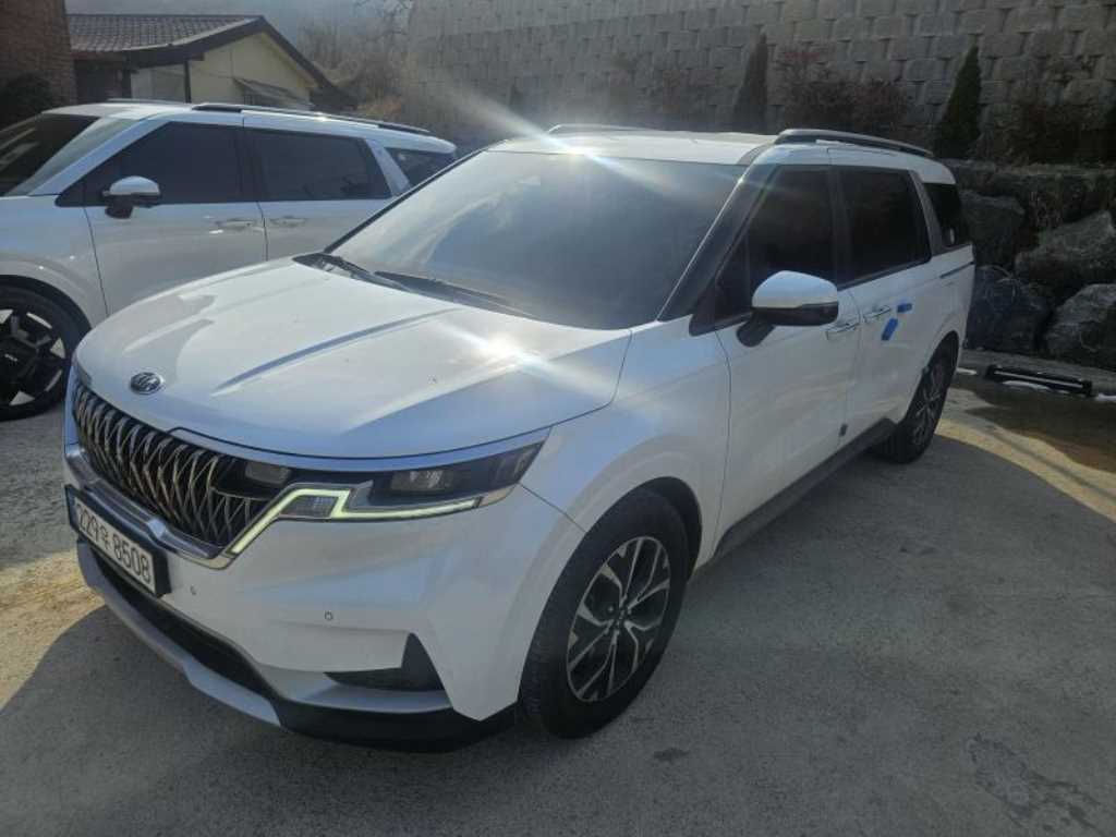 KIA Carnival - Vista 2