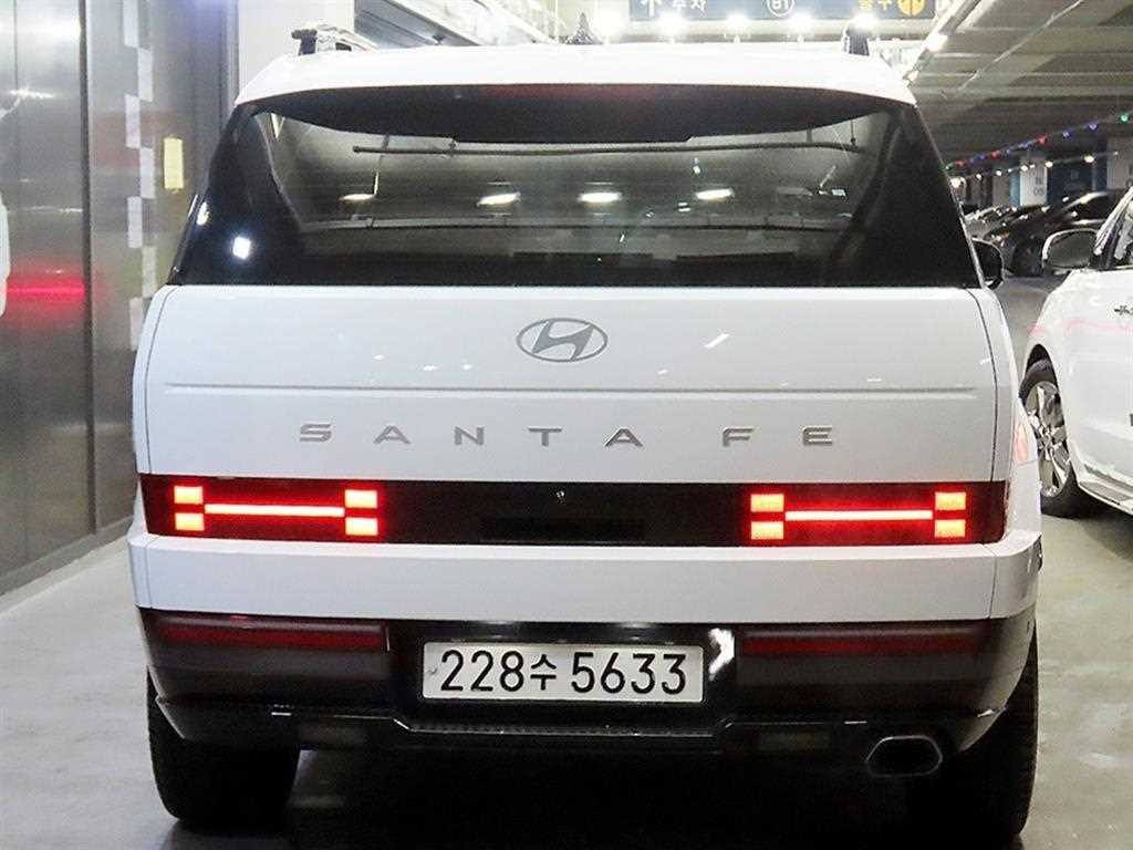HYUNDAI Santa Fe - Vista 5