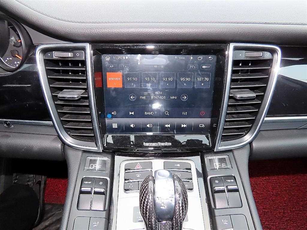 Porsche Panamera - Vista 12