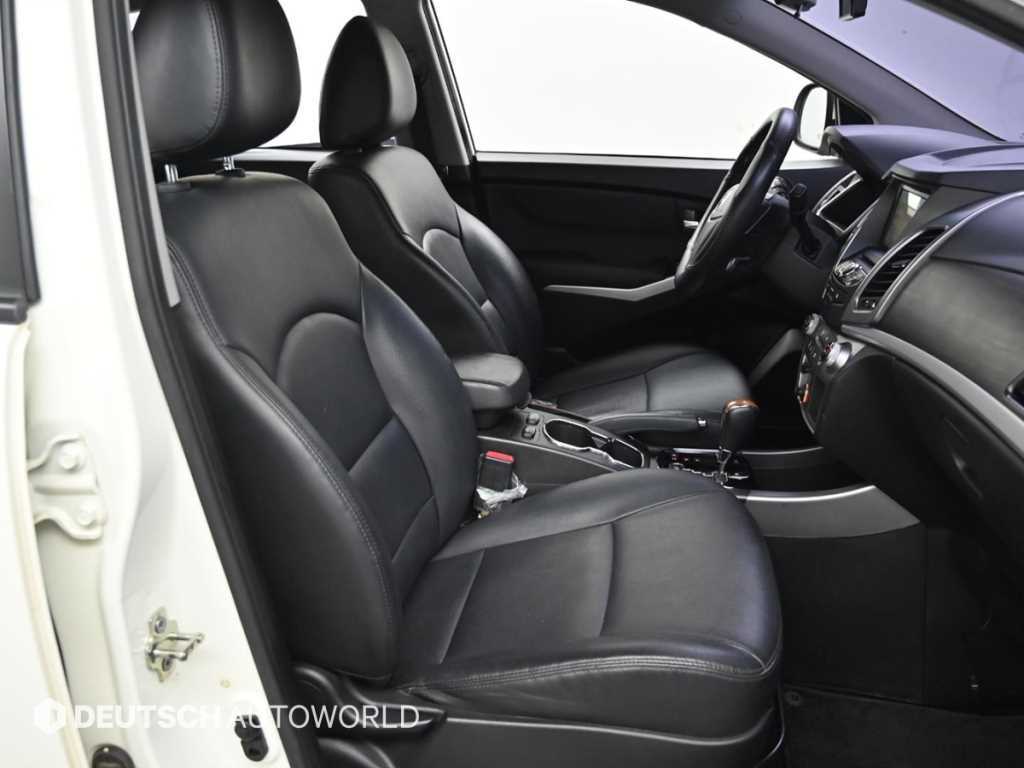 Ssangyong Korando - Vista 10