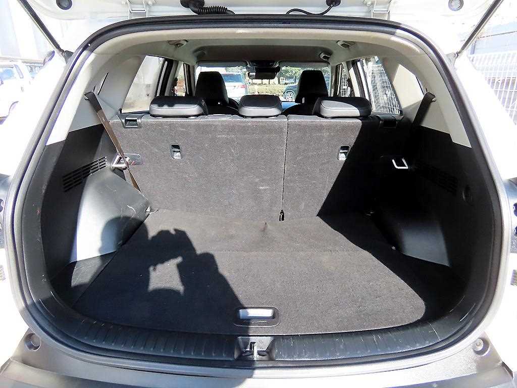 KIA Seltos 2022 Blanco - Importación desde Corea - HF Imports Iquique - Foto 17