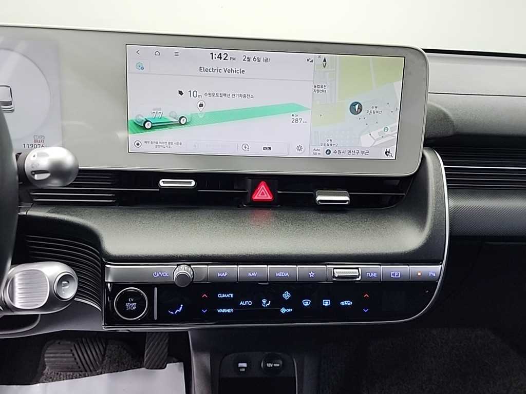 HYUNDAI Ioniq 5 - Vista 10