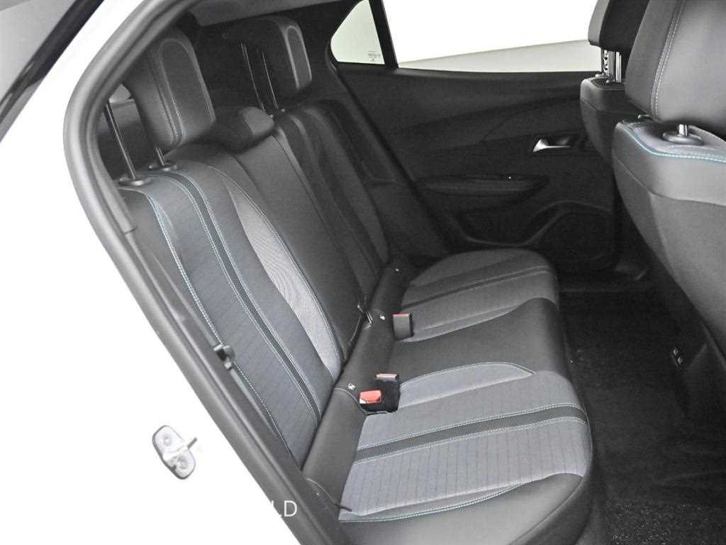 Peugeot 2008 - Vista 12