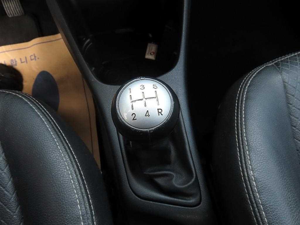 KIA Morning - Vista 10