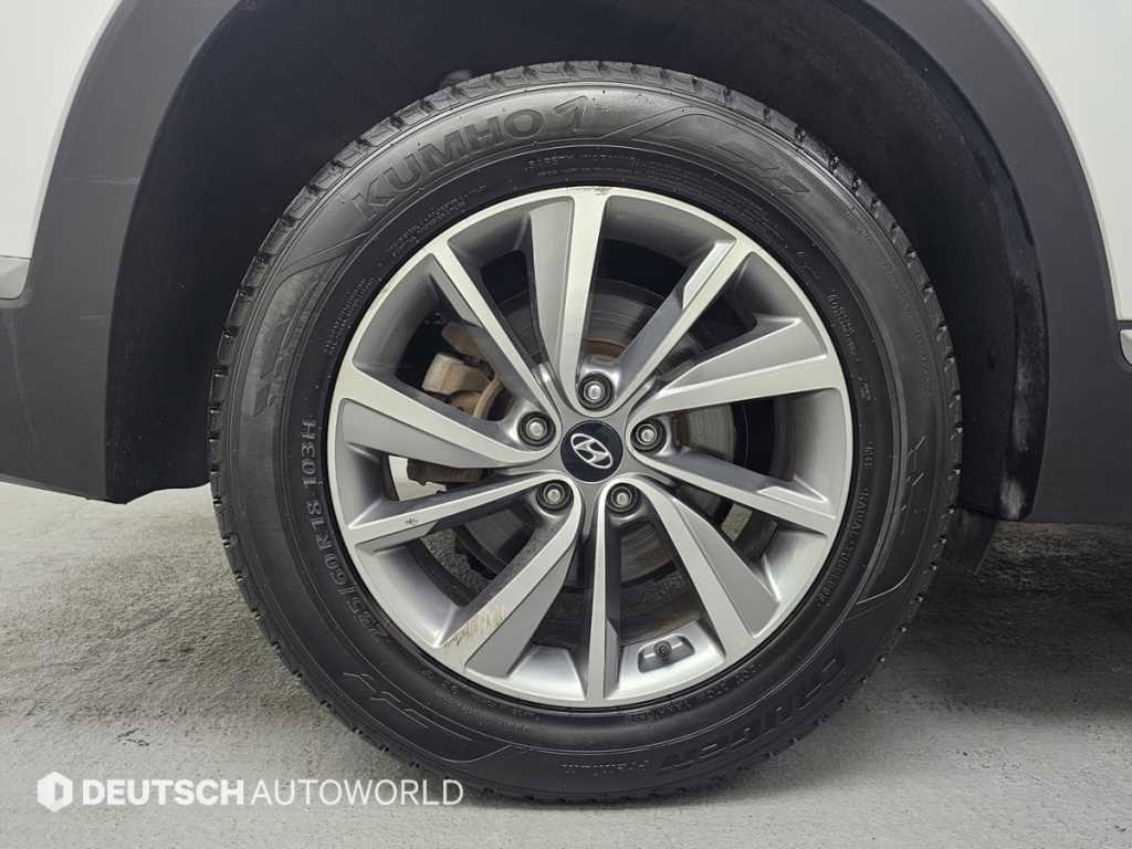 HYUNDAI Santa Fe - Vista 5