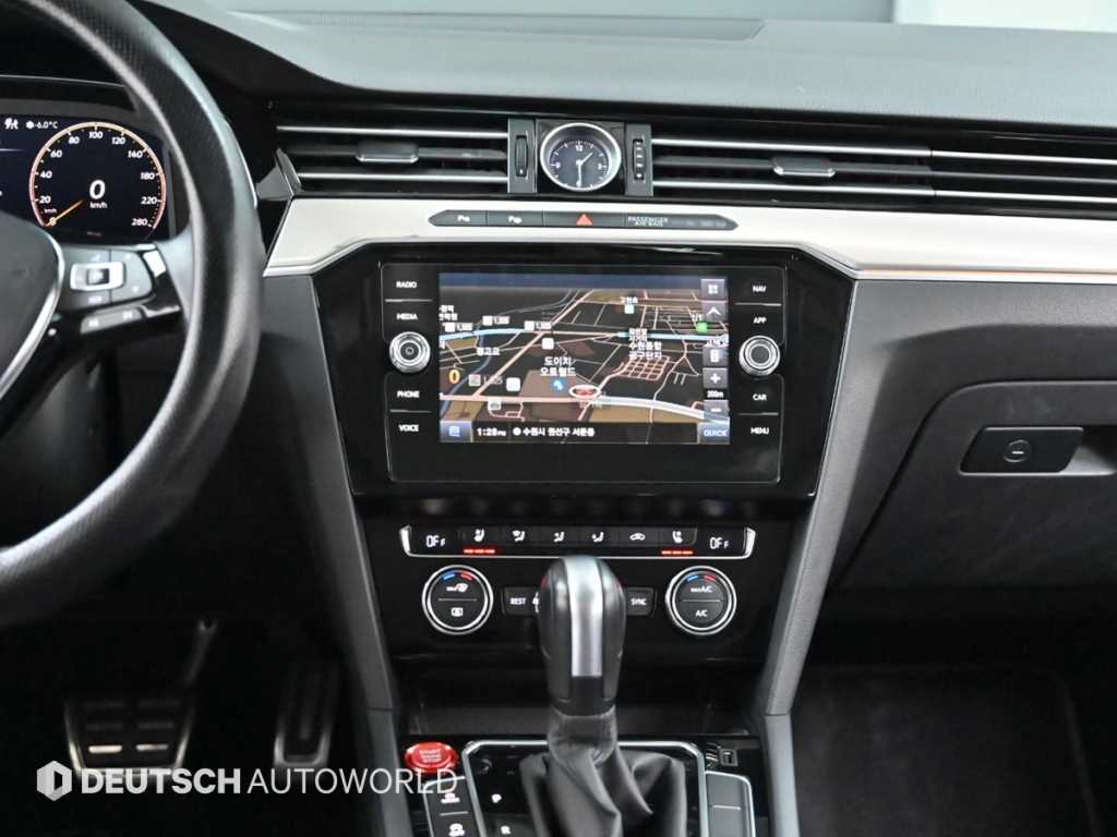 Volkswagen Arteon 2020 Blanco - Importación desde Corea - HF Imports Iquique - Foto 14