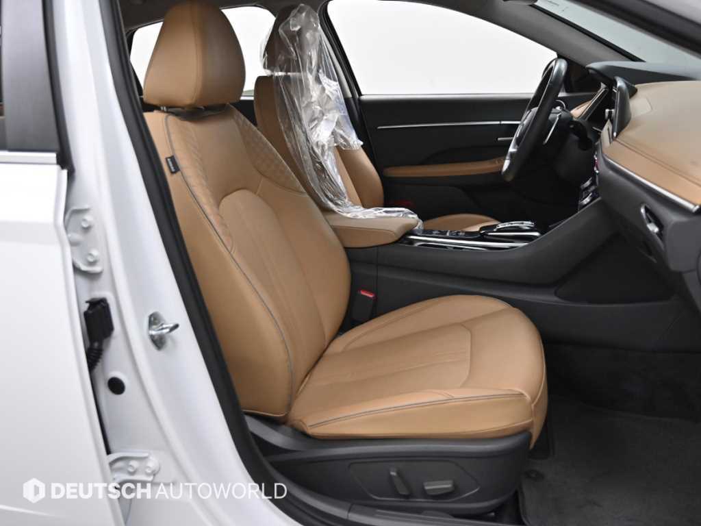 HYUNDAI Sonata - Vista 10