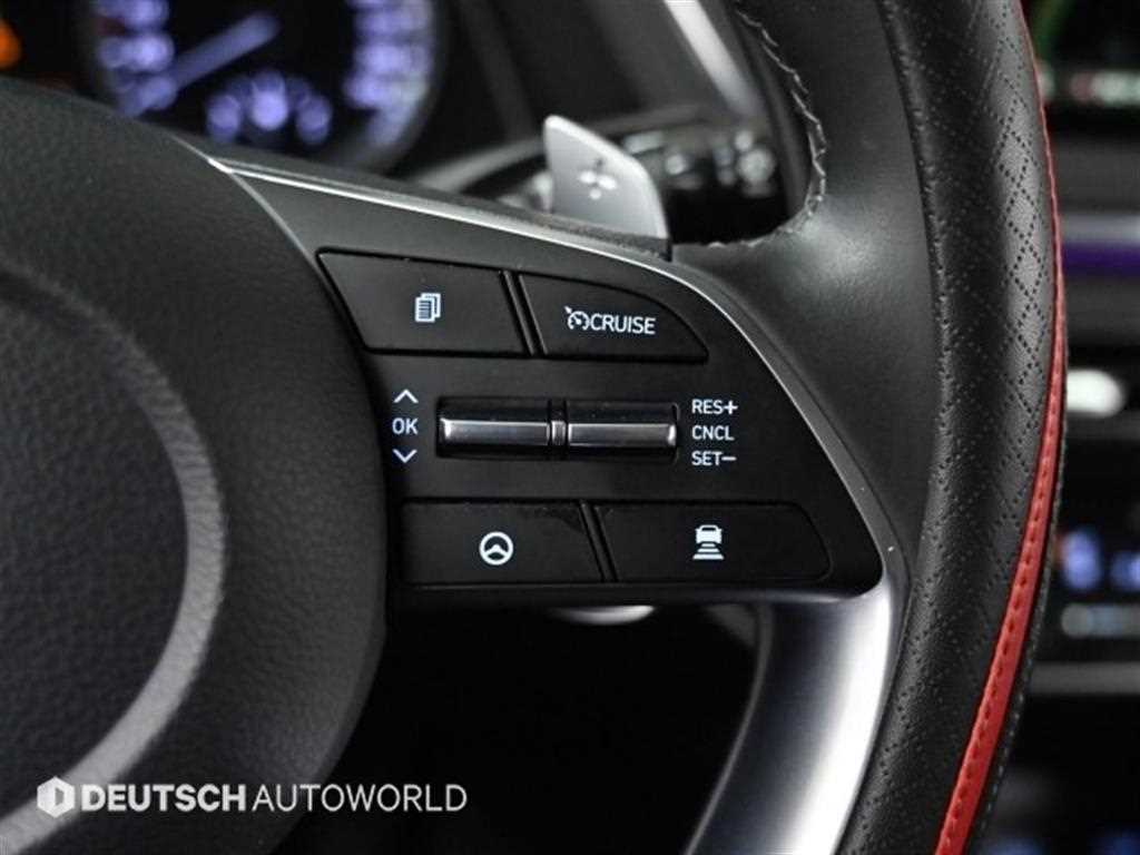 HYUNDAI Sonata - Vista 12