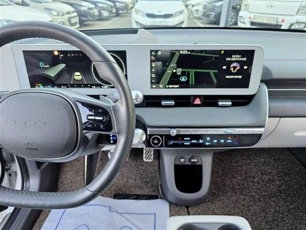 HYUNDAI Ioniq 5 - Vista 7