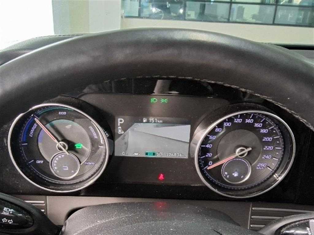 HYUNDAI Grandeur - Vista 4