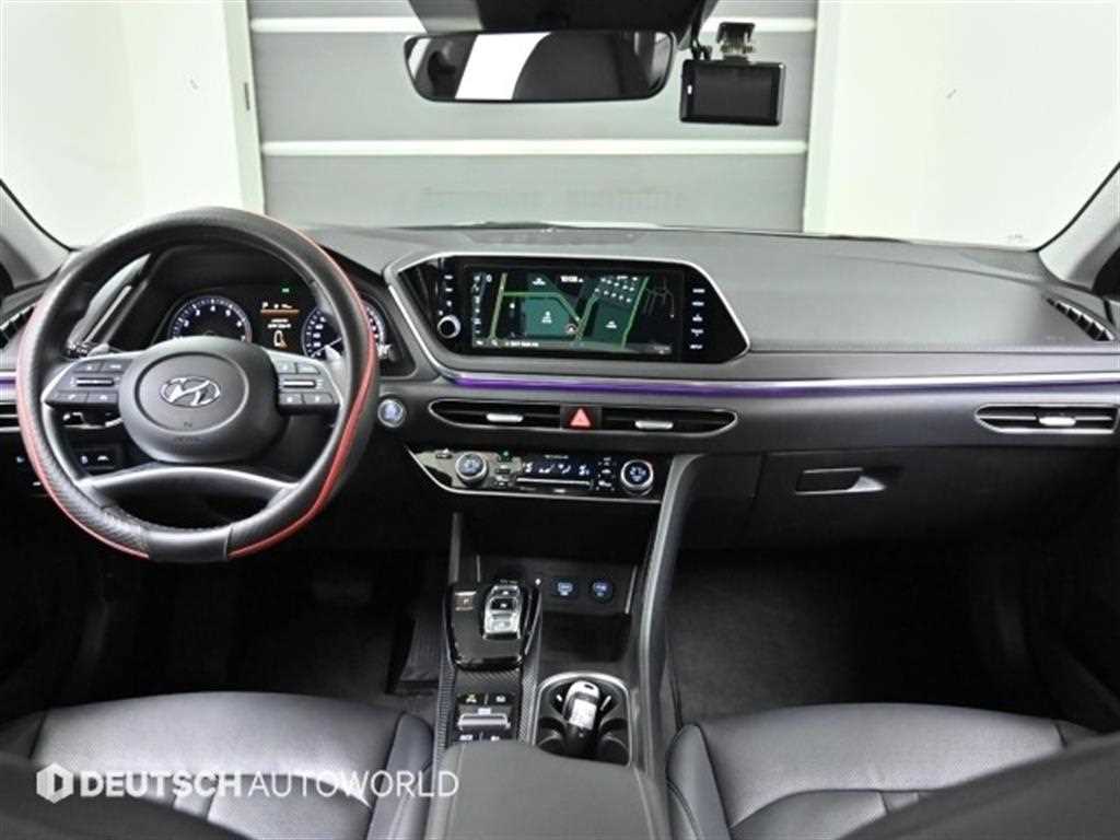 HYUNDAI Sonata - Vista 7