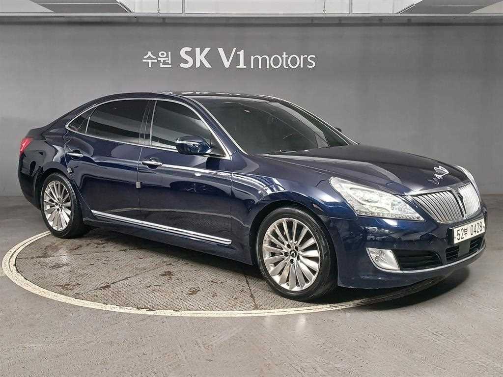 HYUNDAI Equus - Vista 2