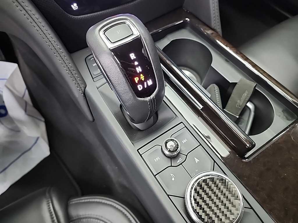 Cadillac CT6 - Vista 8