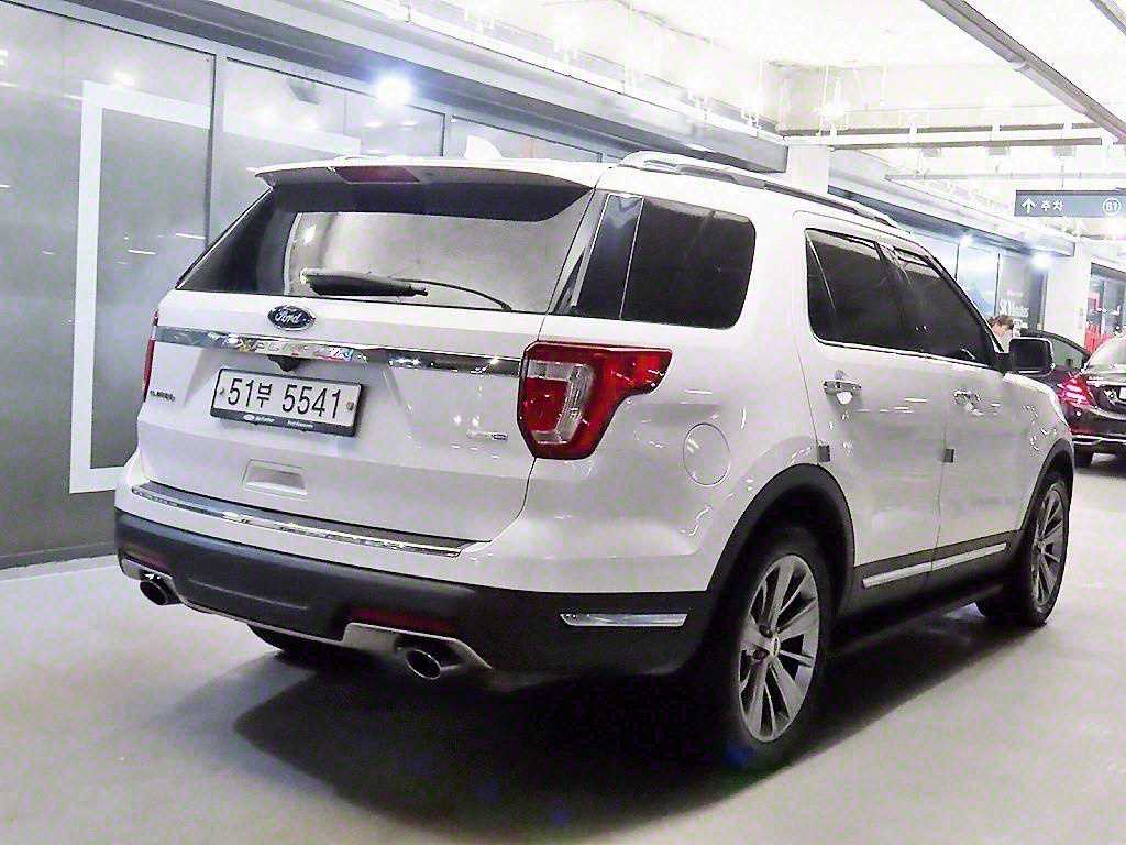 Ford Explorer - Vista 4