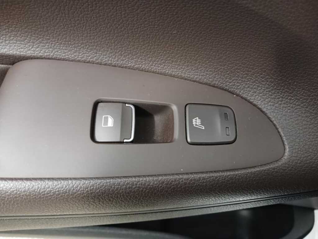 HYUNDAI Grandeur - Vista 8