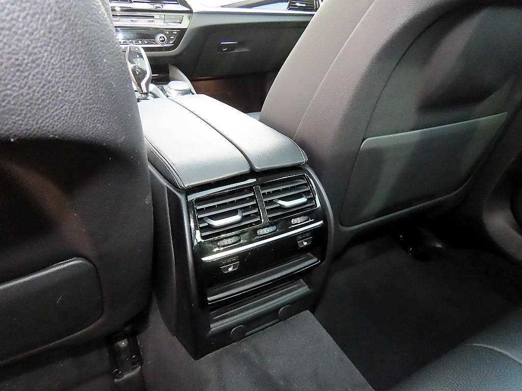 BMW 5 Series 2019 Blanco - Importación desde Corea - HF Imports Iquique - Foto 16