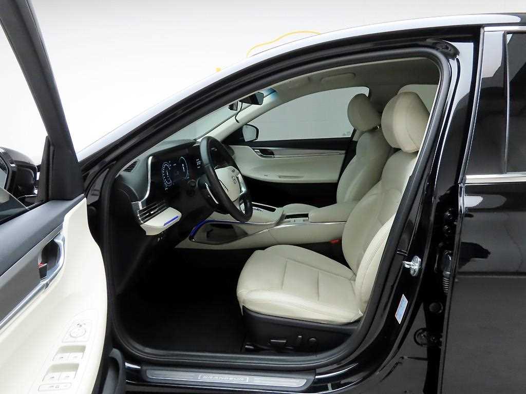 HYUNDAI Grandeur 2022 Negro - Importación desde Corea - HF Imports Iquique - Foto 13