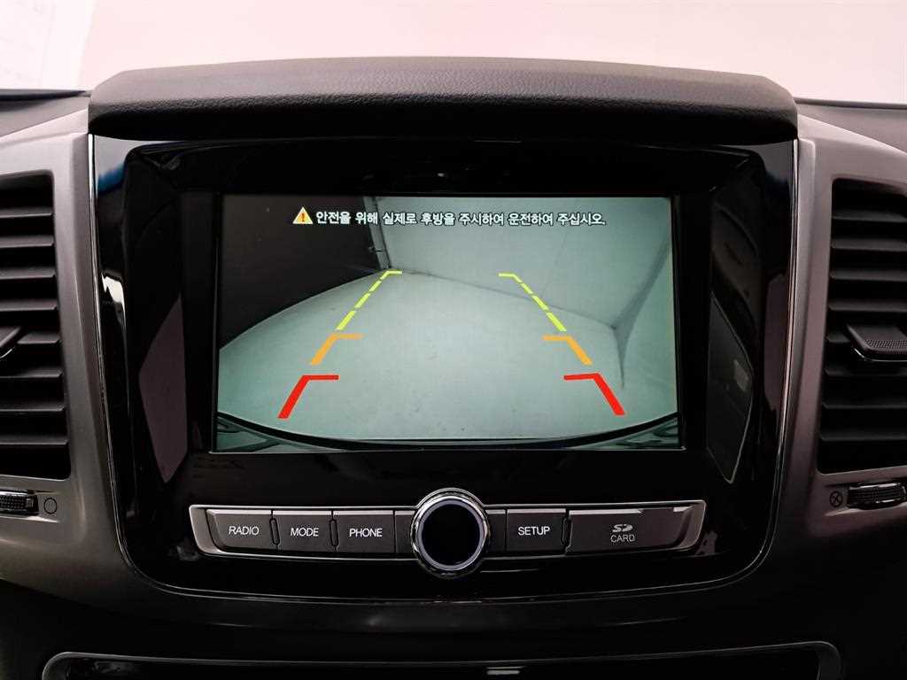 Ssangyong Rexton - Vista 10