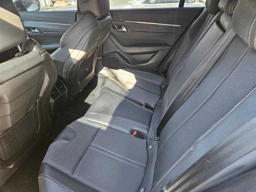 Peugeot 508 - Vista 7