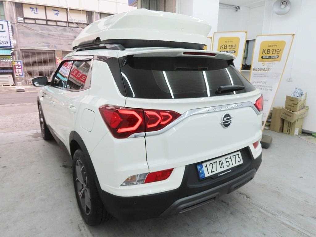 Ssangyong Korando - Vista 4