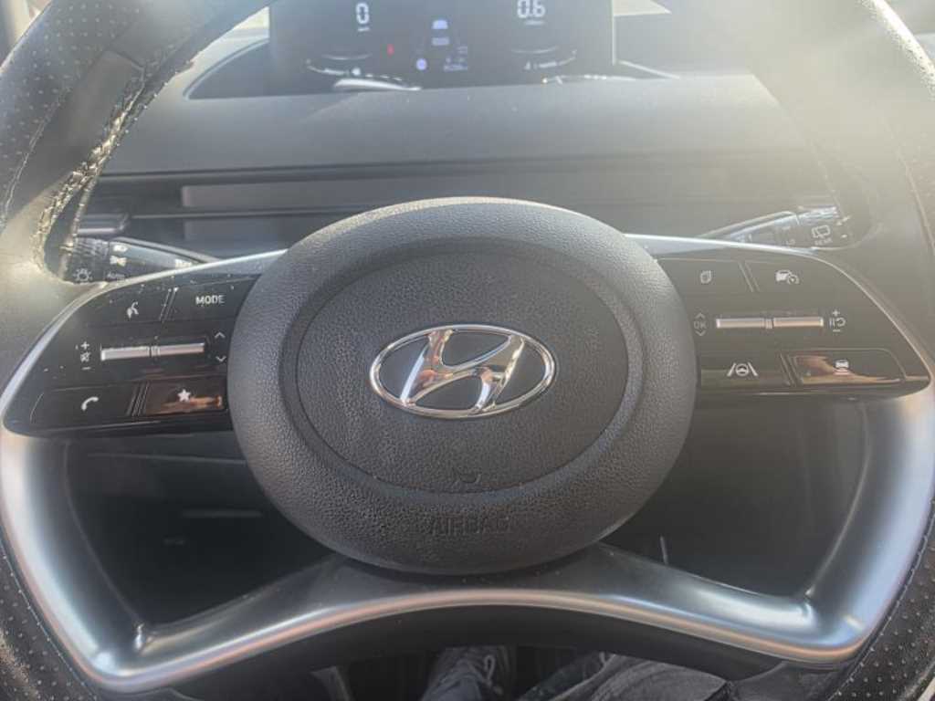 HYUNDAI Staria - Vista 9