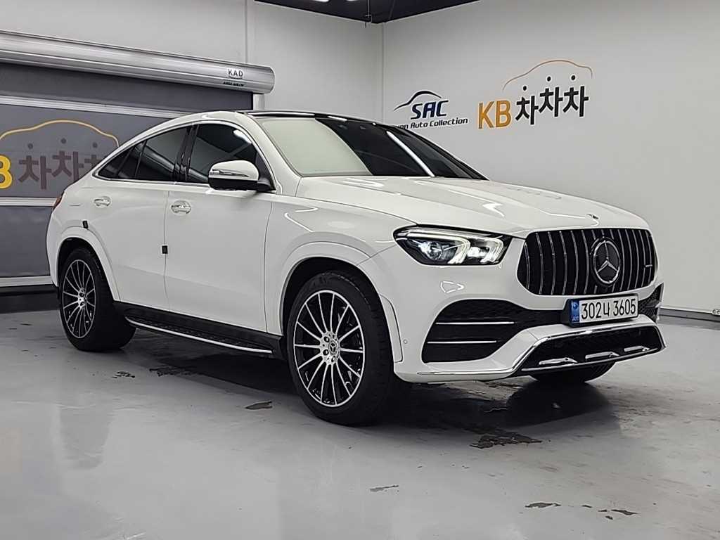 Mercedes Benz GLE Class - Vista 4