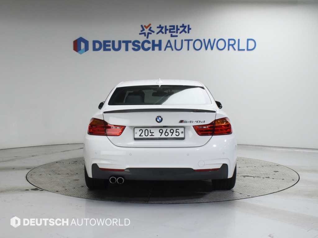 BMW 4 Series - Vista 4