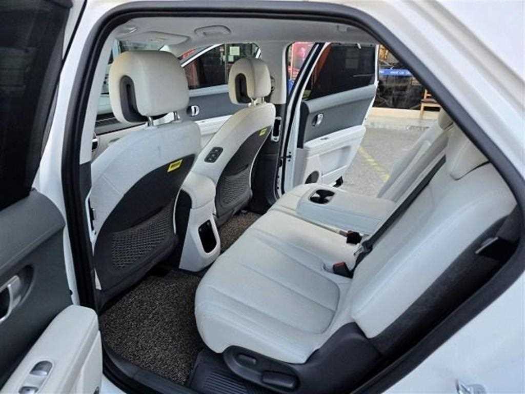 HYUNDAI Ioniq 5 - Vista 10