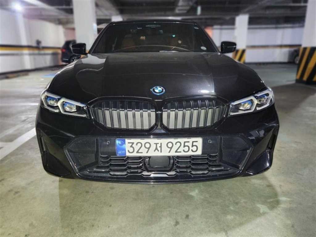 BMW 3 series 2023 Negro - Importación desde Corea - HF Imports Iquique - Foto 1