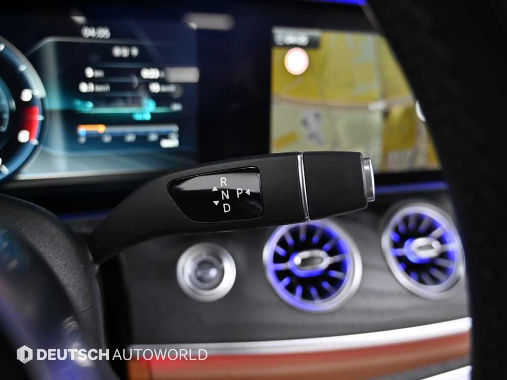 Mercedes Benz E class - Vista 9