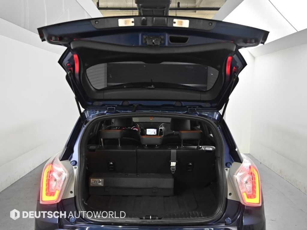 Ssangyong Tivoli 2019 Azul - Importación desde Corea - HF Imports Iquique - Foto 19