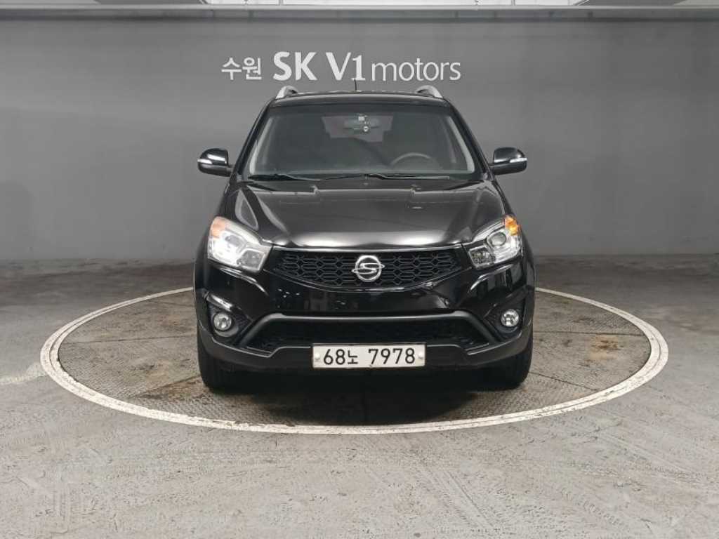 Ssangyong Korando 2014 Negro - Importación desde Corea - HF Imports Iquique - Foto 1