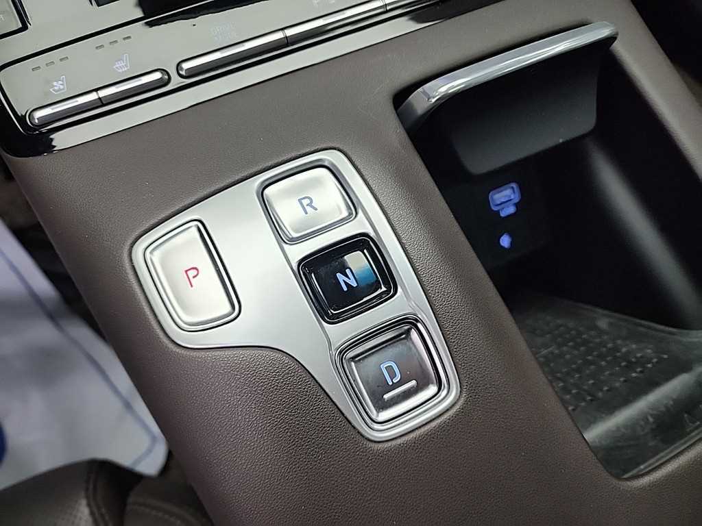 HYUNDAI Grandeur - Vista 8